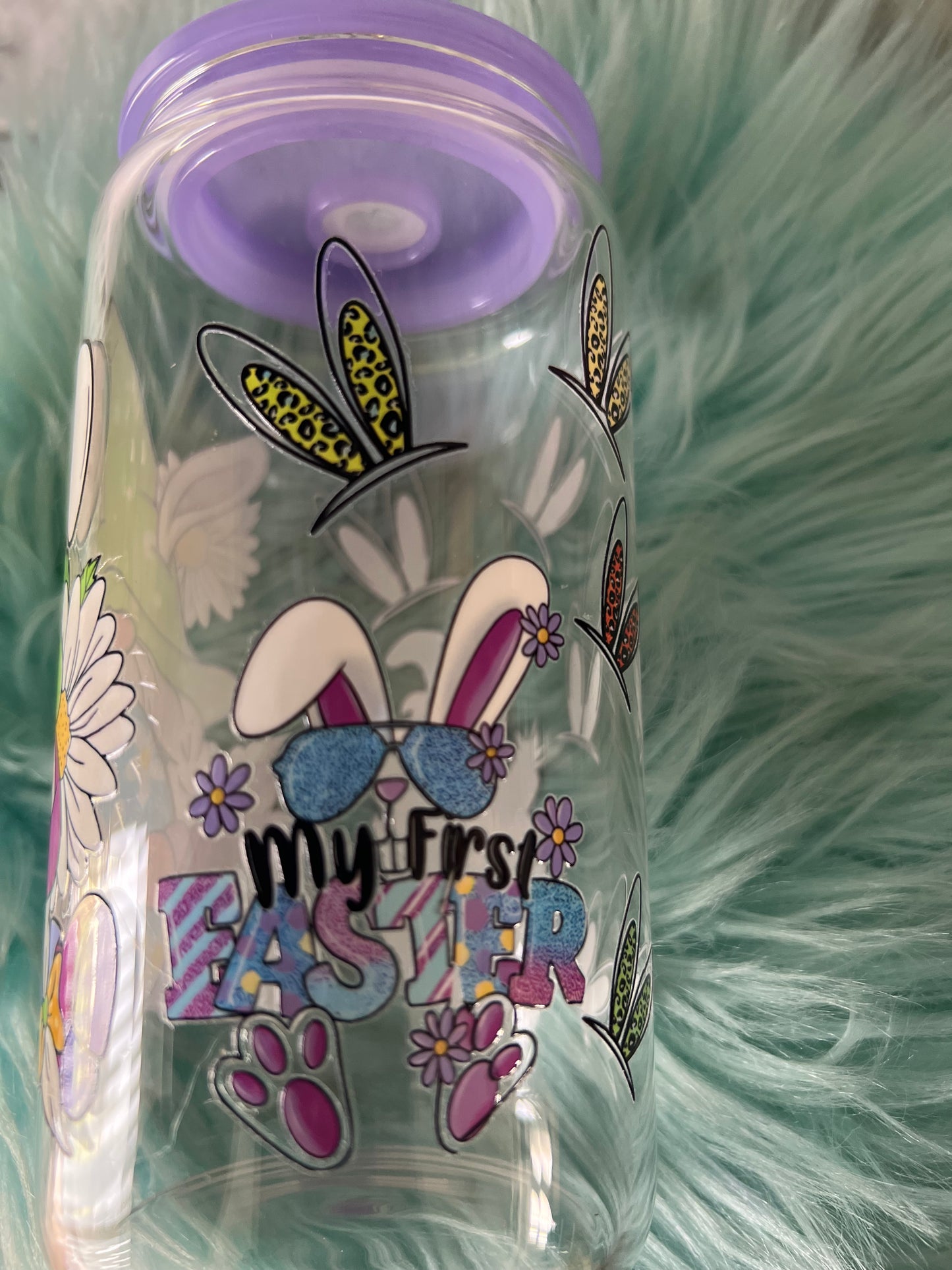 Easter Gnome Glass Tumbler